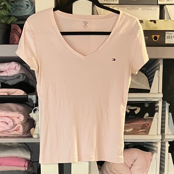 Tommy Hilfiger Baby Pink Vintage T-Shirt With Logo - Picture 1 of 4